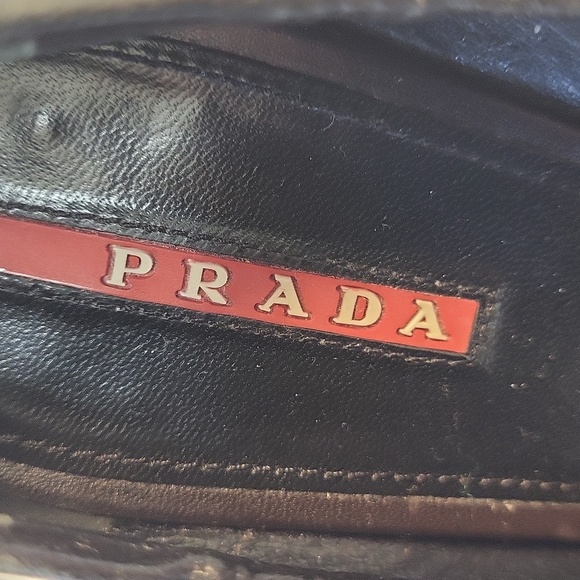 Prada Black Soft Leather Kitten Heels pointed toe pump SZ 7.5/38 leather insole - Picture 10 of 15